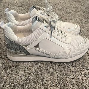Michael Kors Sneakers